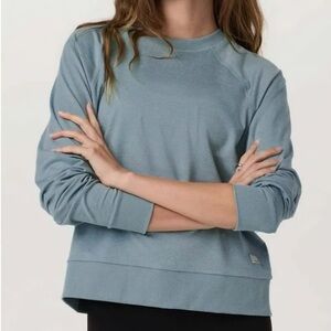 Vuori Long-sleeve Halo Crew Blue Sea Spray Heather Pullover Sweatshirt Small